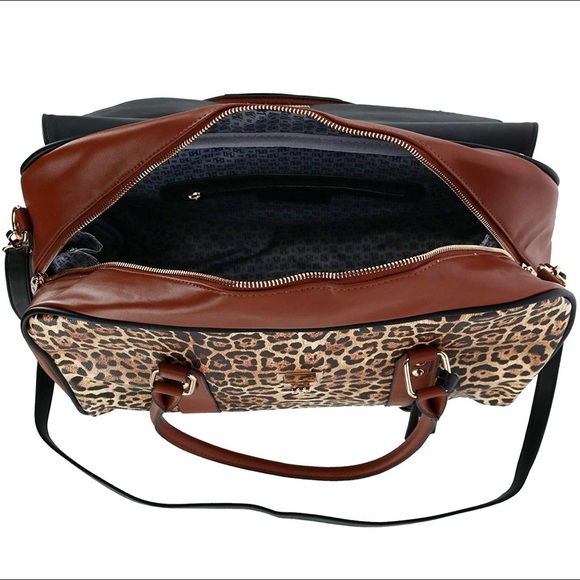Badgley Mischka Leopard Print Weekender Bag NWT - Picture 5 of 8